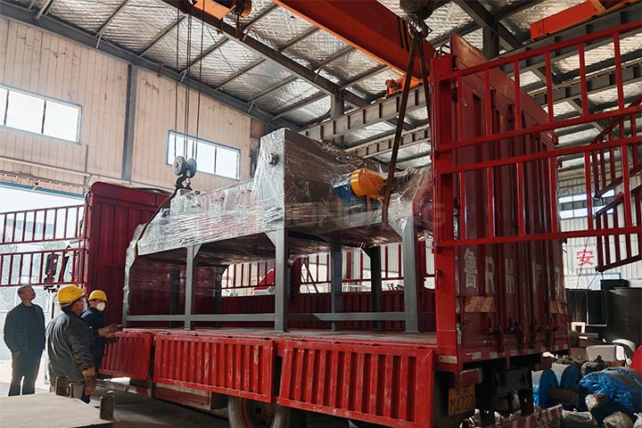 Three-screw Dewatering Machine For Spent Grain Was Successfully Delivered